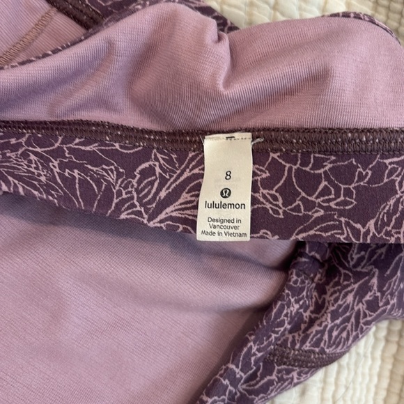 Lululemon - Flow Y Bra - Picture 3 of 3